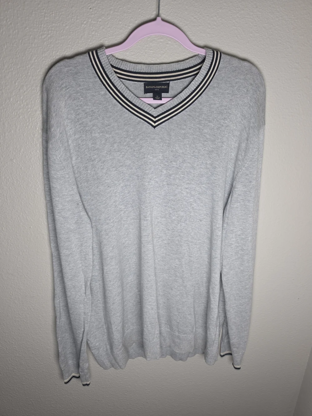Banana Republic Light Gray V-Neck Sweater with Navy Trim
